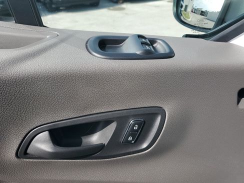 Used 2024 Ford Transit 250 Low Roof w/ Exterior Upgrade Package image 27