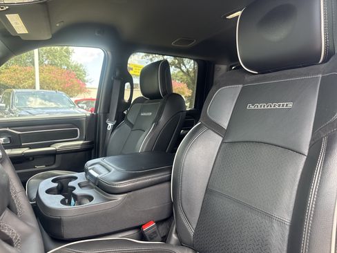 Used 2026 RAM 2500 Laramie AWD/4WD image 5