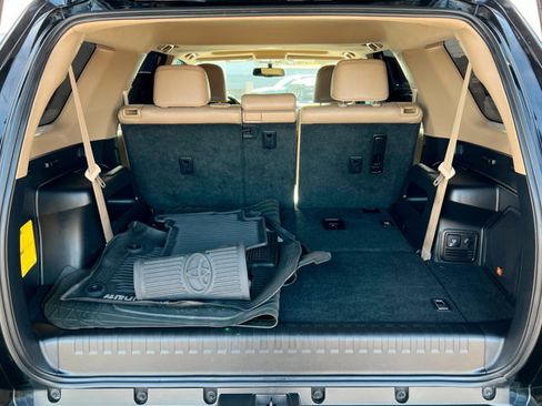 Used 2016 Toyota 4Runner Limited image 22