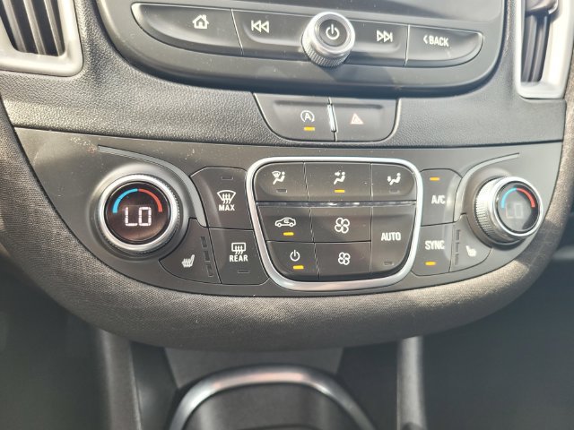 Used 2024 Chevrolet Malibu LT FWD image 25