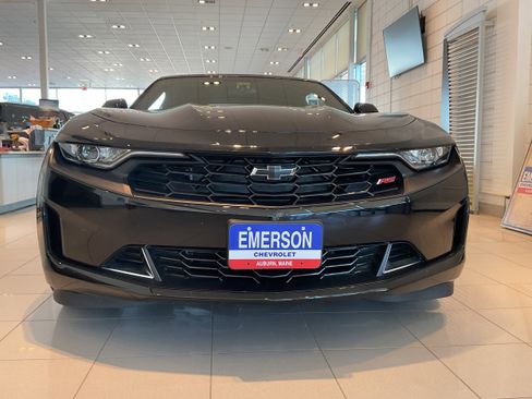 Used 2024 Chevrolet Camaro LT w/ RS Package image 2