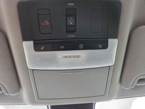 Used 2020 Nissan Altima 2.5 SL AWD/4WD image 18