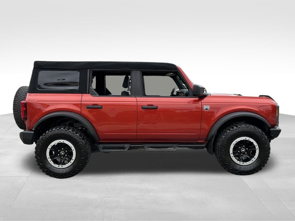 Used 2023 Ford Bronco Big Bend w/ Sasquatch Package AWD/4WD image 8