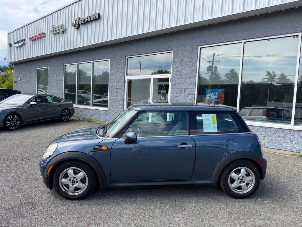 Used 2009 MINI Cooper Hardtop FWD image 3