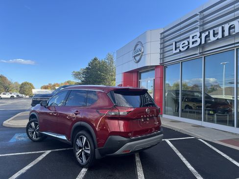 Used 2021 Nissan Rogue SL image 8