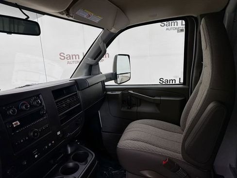 New 2025 Chevrolet Express 3500 w/ Power Convenience Package image 24