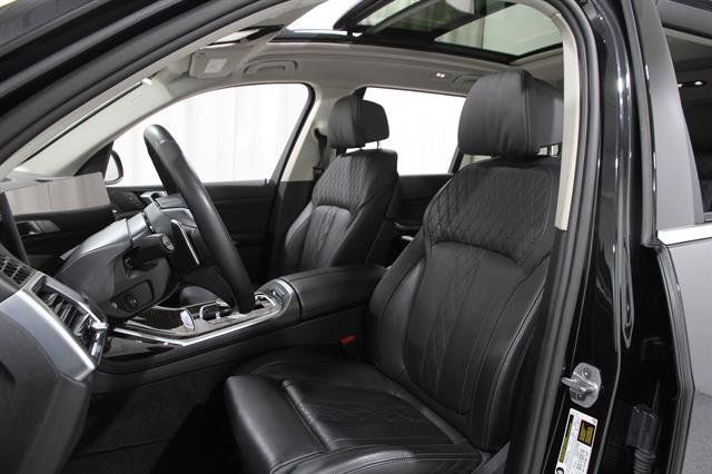 Used 2026 BMW X7 xDrive40i AWD/4WD image 5