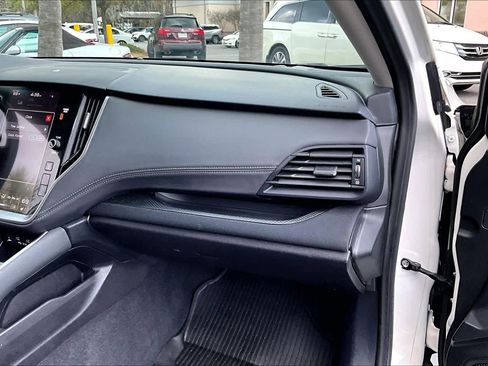 Used 2020 Subaru Outback Premium w/ Popular Package #1 image 18