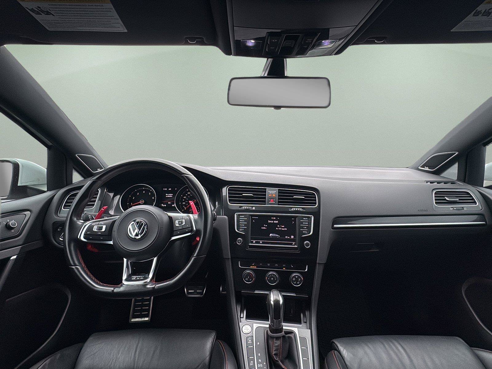 Used 2017 Volkswagen GTI SE FWD image 18