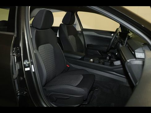 Used 2025 Kia K5 LXS FWD image 29