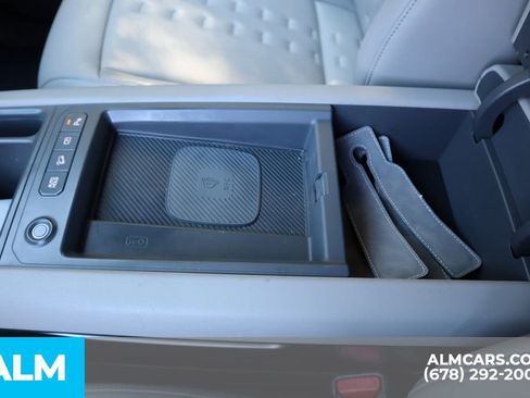 Used 2024 Kia EV9 Wind image 38