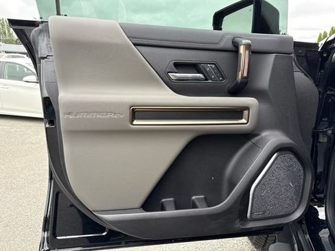 Used 2025 GMC Hummer EV 3X AWD/4WD image 10