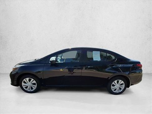 Used 2017 Nissan Versa SV FWD image 8