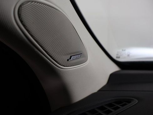 Used 2023 Honda Pilot Elite image 45