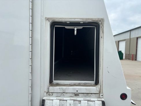 Used 2019 Ford E-350 and Econoline 350 Super Duty w/ Power Windows & Locks Group RWD image 14