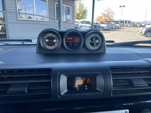 Used 2008 Toyota FJ Cruiser 4WD w/ Upgrade Pkg 2 image 12