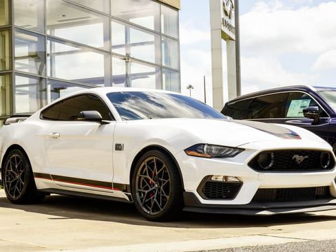 Used 2022 Ford Mustang Mach 1 w/ Mach 1 Handling Package RWD image 4