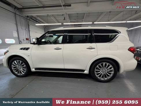 Used 2017 INFINITI QX80 4WD w/ Deluxe Technology Package image 11