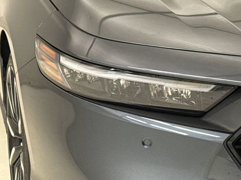 New 2026 Honda Accord Touring image 5