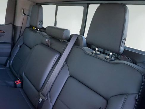 Used 2025 GMC Sierra 1500 Elevation w/ Elevation Premium Package AWD/4WD image 28