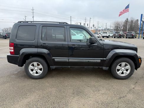 Used 2012 Jeep Liberty Sport w/ Popular Equipment Group image 6