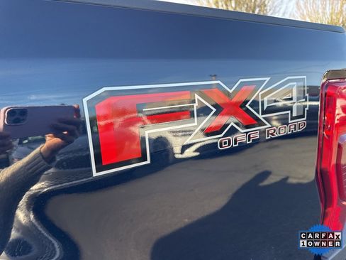 Used 2022 Ford F250 Lariat image 16