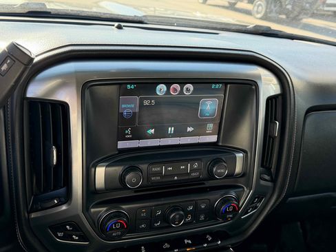 Used 2015 Chevrolet Silverado 2500 LTZ w/ LTZ Plus Package image 21