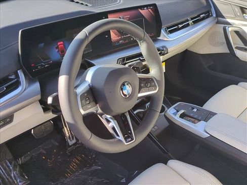 New 2026 BMW X2 xDrive28i w/ M Sport Package AWD/4WD image 3
