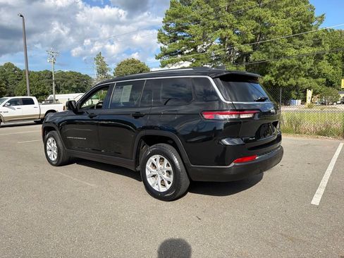 Used 2023 Jeep Grand Cherokee L Limited AWD/4WD image 7