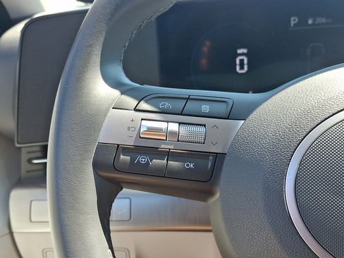 Used 2024 Hyundai Kona SEL AWD/4WD image 19