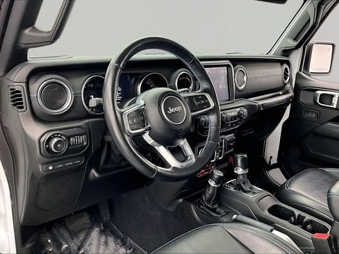 Used 2021 Jeep Wrangler Unlimited Rubicon 4xe w/ Steel Bumper Group AWD/4WD image 14