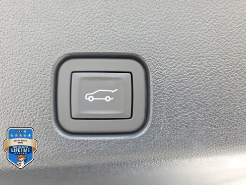 New 2026 Buick Enclave Avenir w/ Super Cruise Package FWD image 6