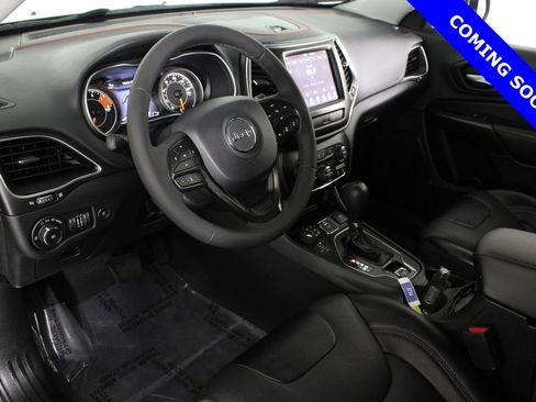 Used 2022 Jeep Cherokee Trailhawk w/ Premium Leather Package image 14