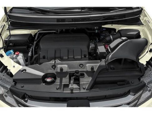 Used 2015 Honda Odyssey LX image 13
