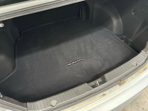 Used 2013 Hyundai Sonata GLS w/ Popular Equipment Pkg FWD image 12