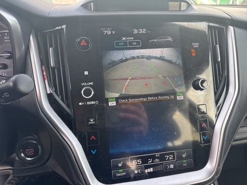 Used 2023 Subaru Outback Limited image 11