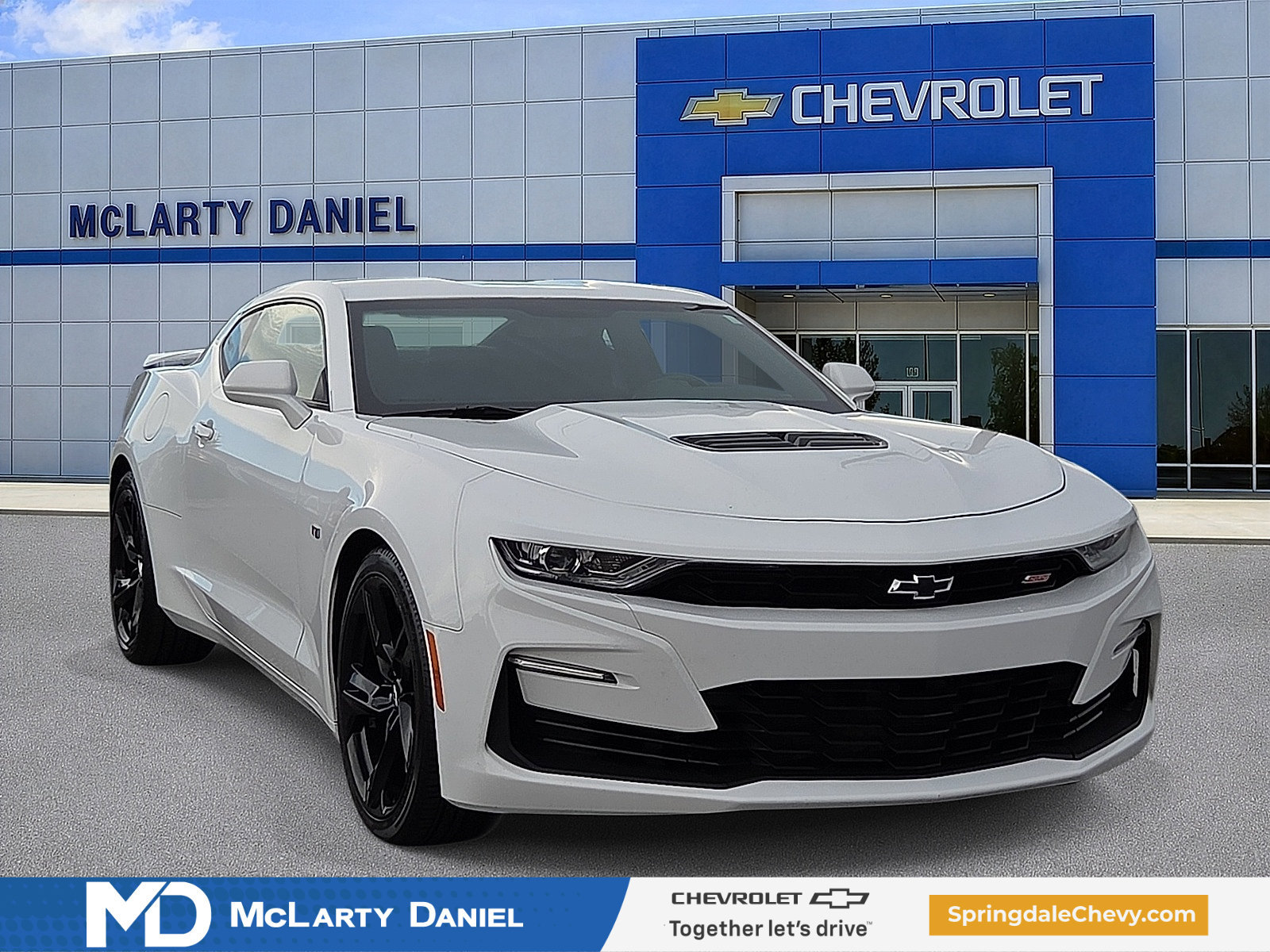 Certified 2022 Chevrolet Camaro SS RWD image 1