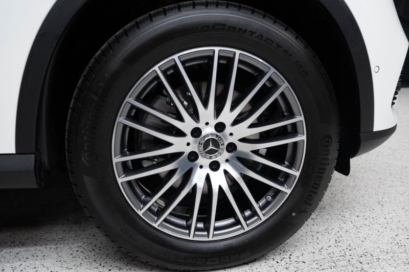 New 2027 Mercedes-Benz GLC 300 image 10