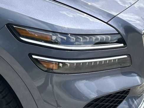 New 2027 Genesis GV80 2.5T AWD/4WD image 10