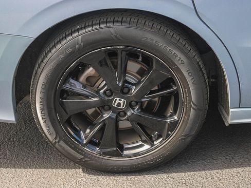 Used 2023 Honda Odyssey Sport image 12