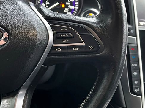 Used 2018 INFINITI Q60 3.0t Luxe image 33