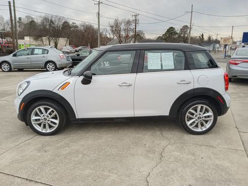 Used 2014 MINI Cooper Countryman image 3
