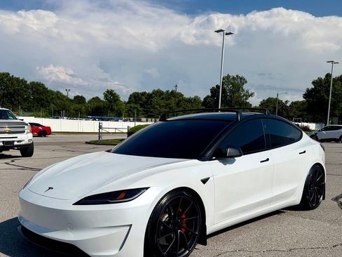 Used 2025 Tesla Model 3 Performance AWD/4WD image 1