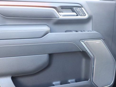 New 2026 GMC Sierra 2500 Denali w/ Denali Reserve Package image 11