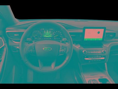 Used 2022 Ford Explorer XLT w/ Equipment Group 202A image 37