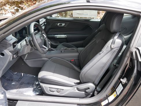 New 2025 Ford Mustang GT image 3