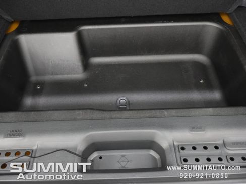New 2026 Jeep Wrangler Unlimited Sahara AWD/4WD image 28