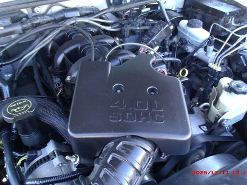 Used 2003 Ford Ranger XLT image 34