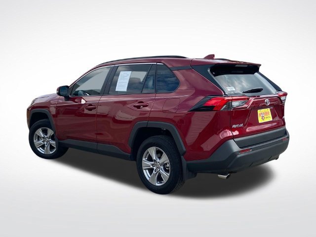 Used 2025 Toyota RAV4 XLE w/ Convenience Package FWD image 9