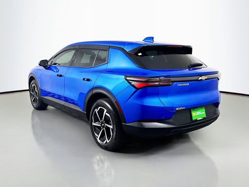 Used 2025 Chevrolet Equinox EV LT image 4